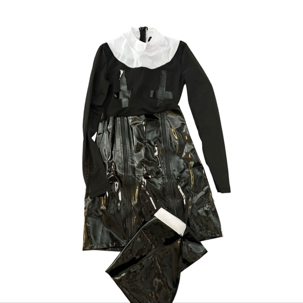 🎃 Trickz n' Treatz SINFUL‎ MAMA DON'T PREACH COSTUME
